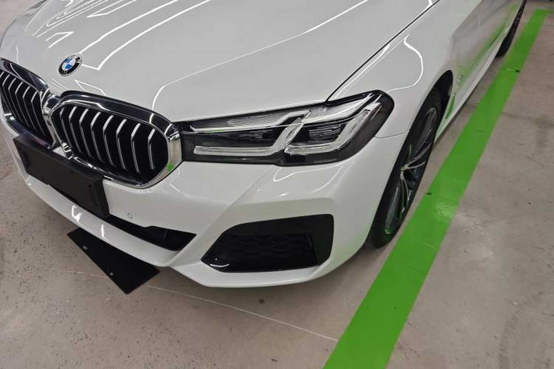Used BMW 5 Series 2022 Restyled 530Li Leading Edition M Sport Package Left Front Headlight