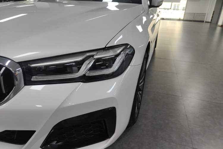Used BMW 5 Series 2022 Second Facelift 530Li Leading Edition M Sport Package Left Front Headlight