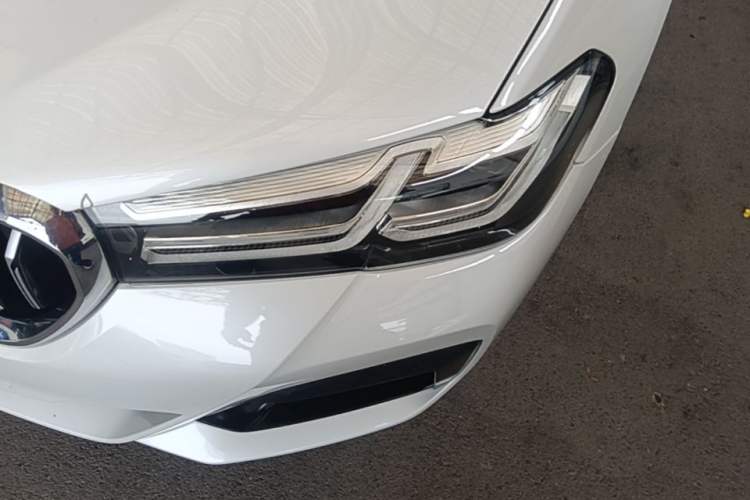 Used BMW 5 Series 2022 Second Facelift 530Li Leading Edition M Sport Package Left Front Headlight