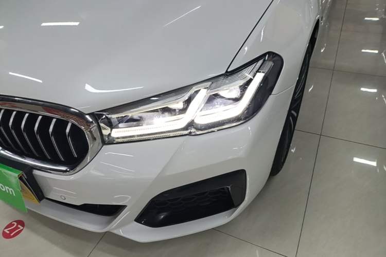 Used BMW 5 Series 2022 Second Facelift 530Li Leading Edition M Sport Package Left Front Headlight