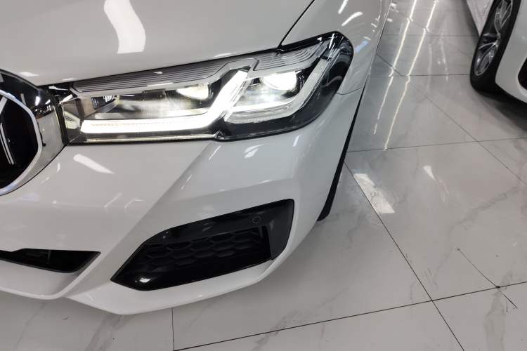 Used BMW 5 Series 2022 Second Facelift 525Li M Sport Package Left Front Headlight
