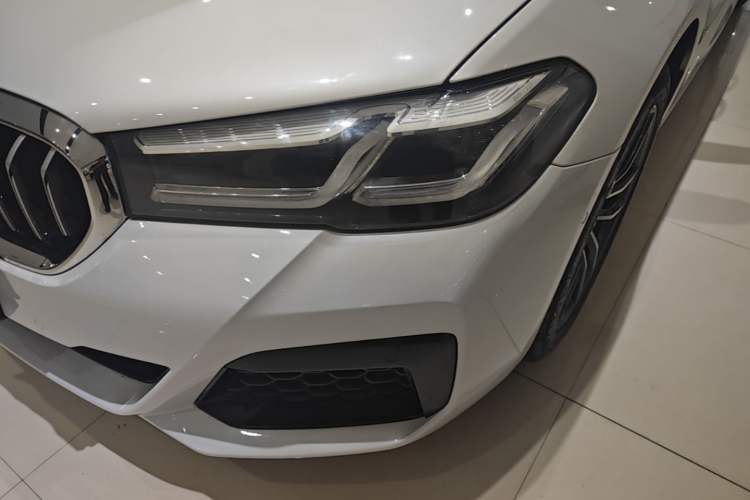 Used BMW 5 Series 2022 Second Facelift 525Li M Sport Package Left Front Headlight