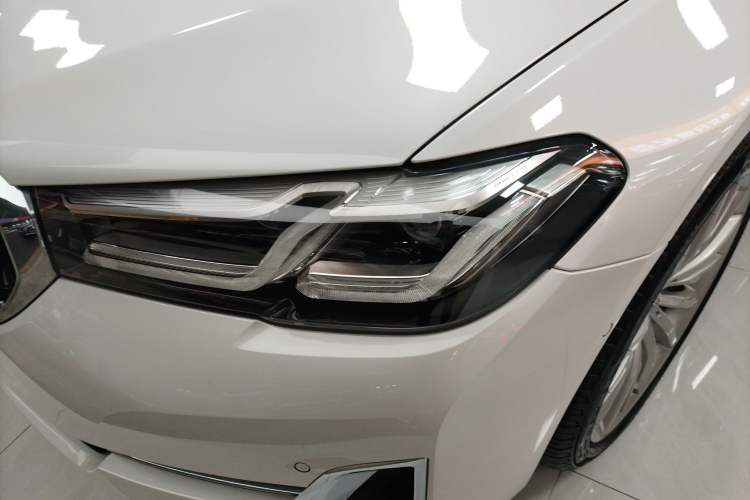 Used BMW 5 Series 2022 Second Facelift 530Li Luxury Edition Premium Package Left Front Headlight