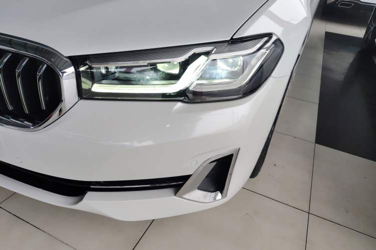 Used BMW 5 Series 2022 Second Facelift 530Li Leading Edition Luxury Package Left Front Headlight