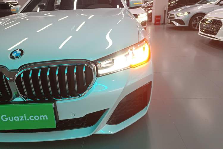 Used BMW 5 Series 2022 Second Facelift 530Li Leading Edition M Sport Package Left Front Headlight
