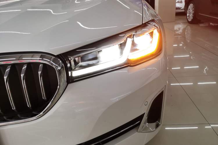 Used BMW 5 Series 2022 Second Facelift 530Li Luxury Edition Premium Package Left Front Headlight