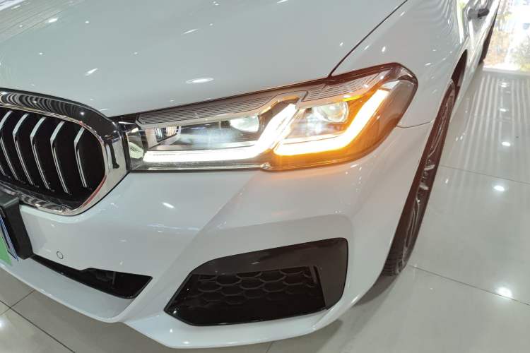 Used BMW 5 Series 2022 Second Facelift 525Li M Sport Package Left Front Headlight