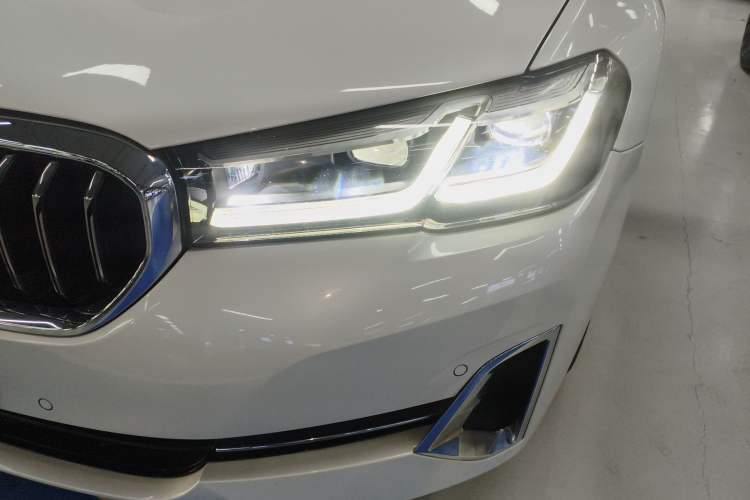 Used BMW 5 Series 2022 Restyled 525Li Luxury Package Left Front Headlight