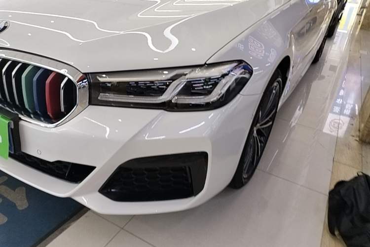 Used BMW 5 Series 2022 Second Facelift 530Li Leading Edition M Sport Package Left Front Headlight