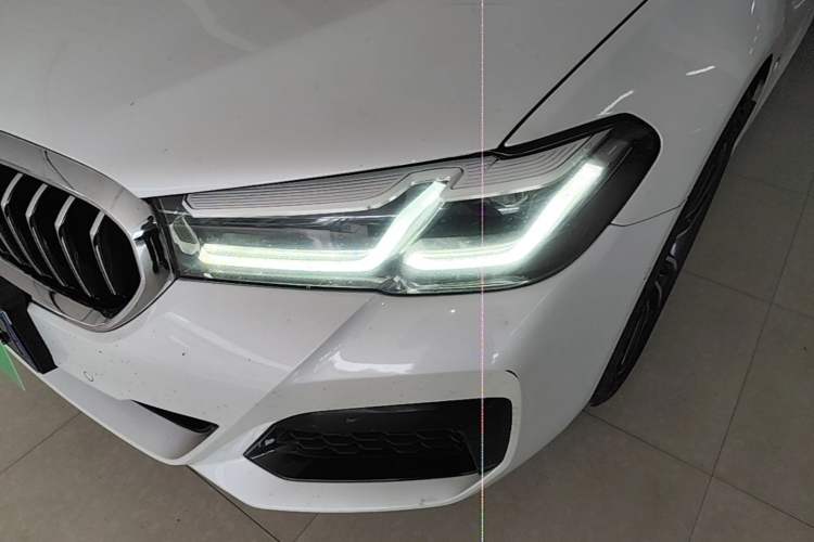 Used BMW 5 Series 2022 Second Facelift 525Li M Sport Package Left Front Headlight