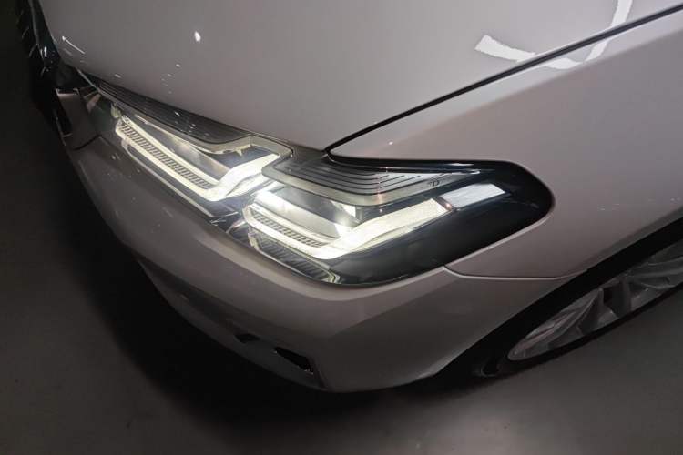 Used BMW 5 Series 2022 Second Facelift 525Li Luxury Package Left Front Headlight
