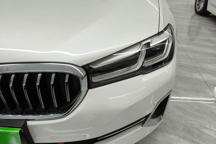 Used BMW 5 Series 2022 Restyled 525Li Luxury Package Left Front Headlight
