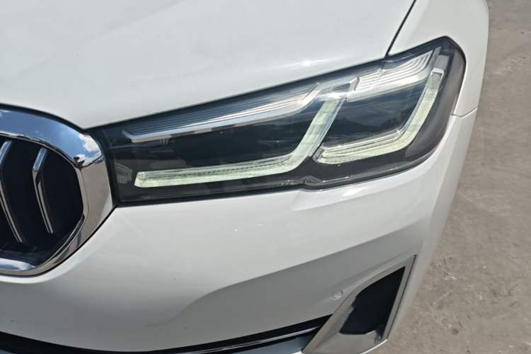 Used BMW 5 Series 2022 Restyled 525Li Luxury Package Left Front Headlight