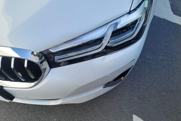 Used BMW 5 Series 2022 530Li Leading Luxury Package Left Front Headlight