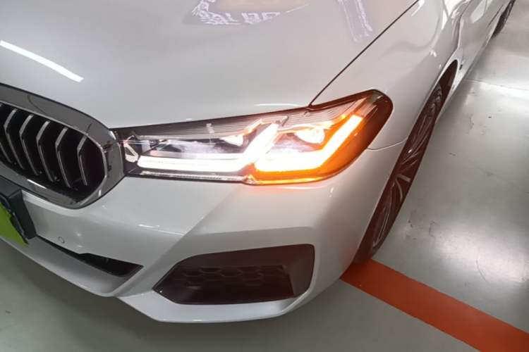 Used BMW 5 Series 2022 Second Facelift 530Li xDrive M Sport Package Left Front Headlight