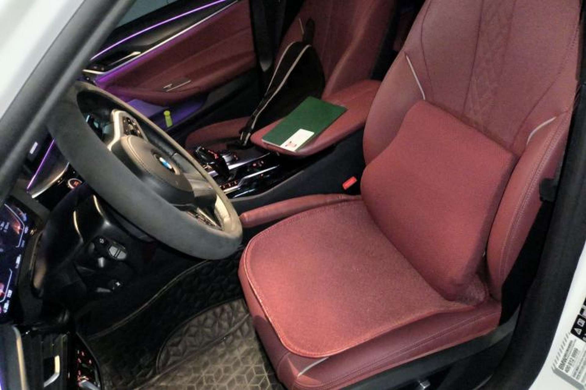 Used BMW 5 Series 2022 Revised Version 530Li xDrive M Sport Package Left Front Seat