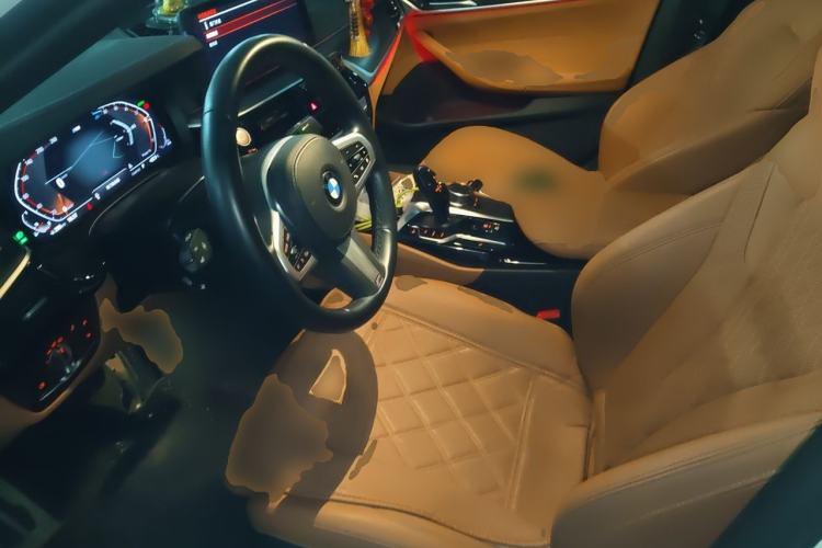 Used BMW 5 Series 2022 Restyled 525i M Sport Package Left Front Seat