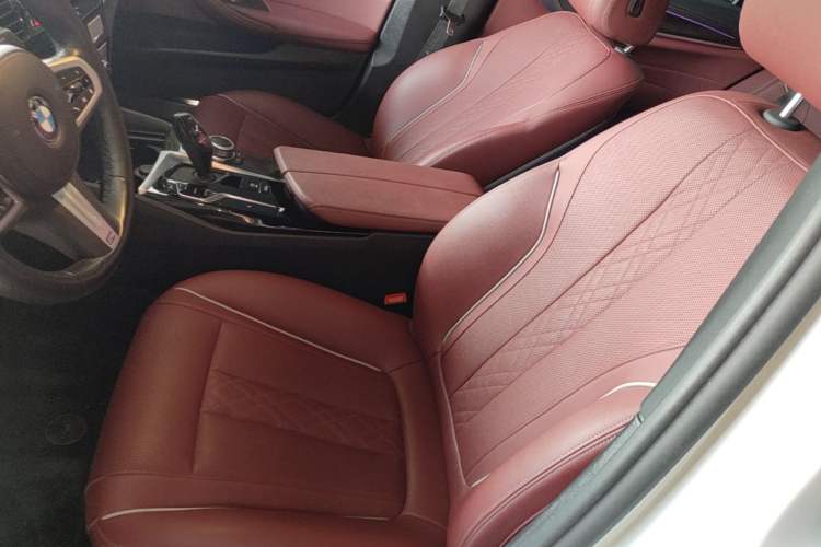 Used BMW 5 Series 2022 Restyled 525Li M Sport Package Left Front Seat