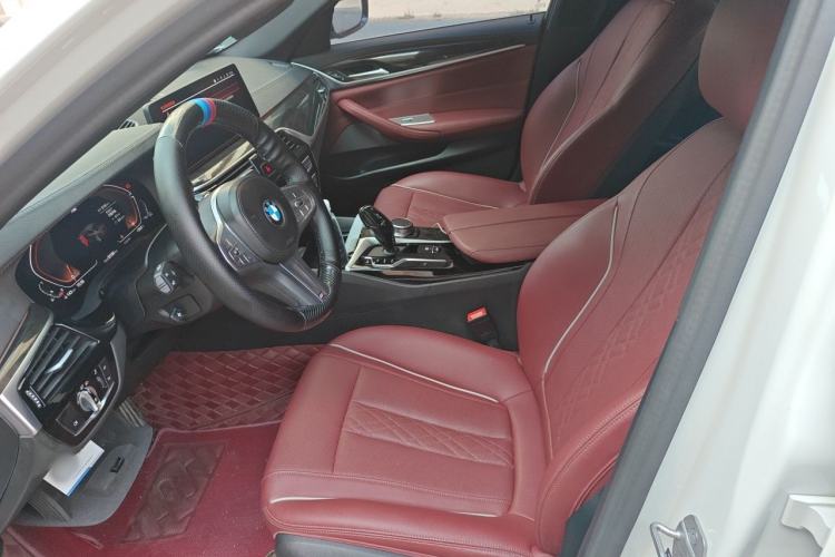 Used BMW 5 Series 2022 Second Facelift 525Li M Sport Package Left Front Seat