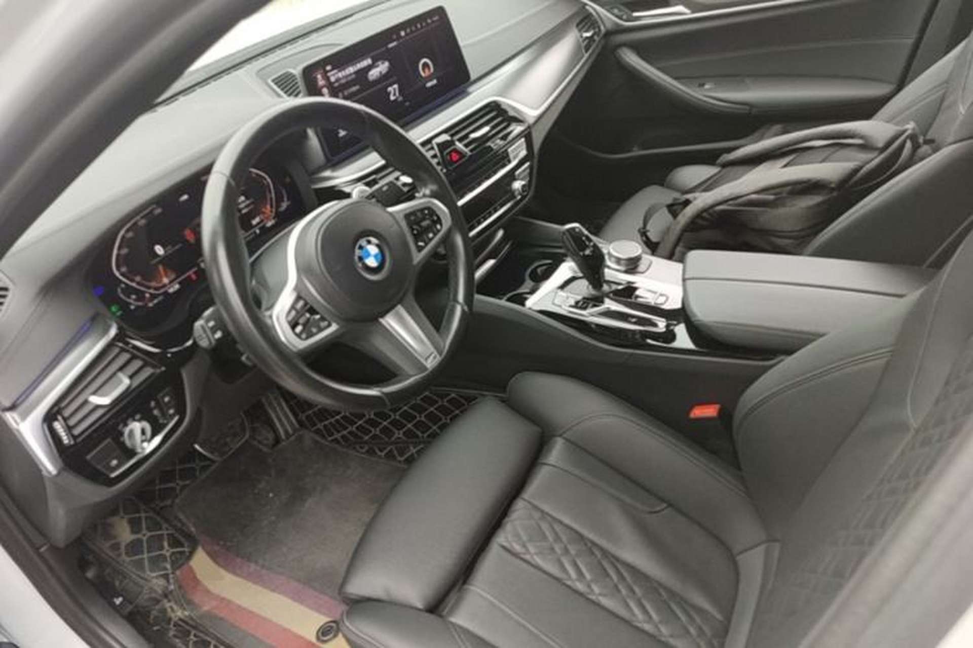 Used BMW 5 Series 2022 Second Facelift 525i M Sport Package Left Front Seat