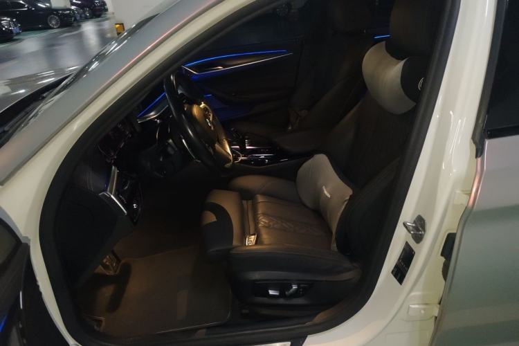 Used BMW 5 Series 2022 530i M Sport Package Left Front Seat