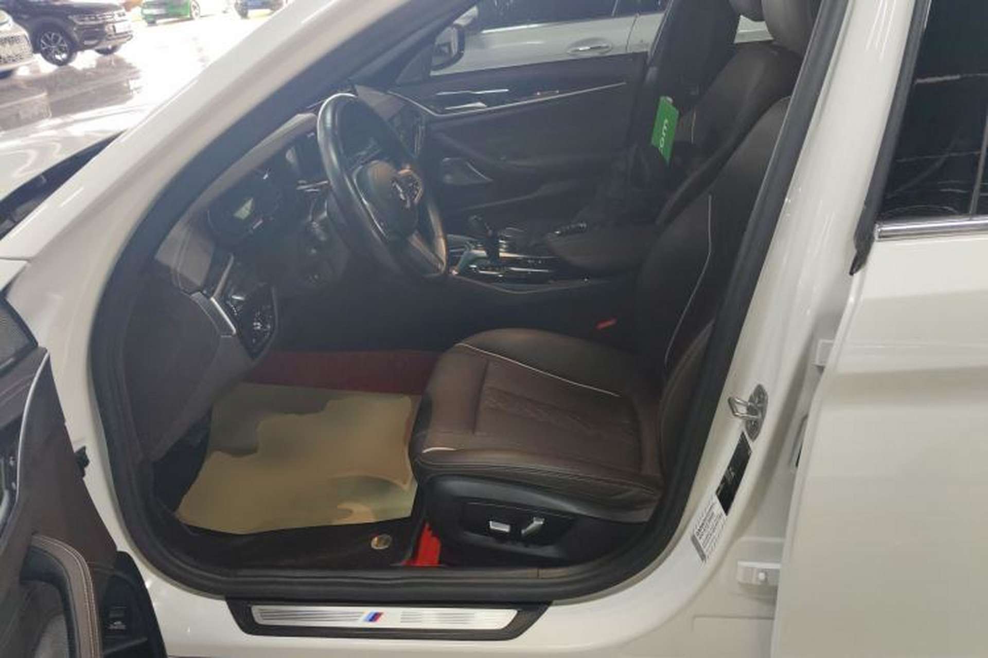 Used BMW 5 Series 2022 Restyled 525Li M Sport Package Left Front Seat