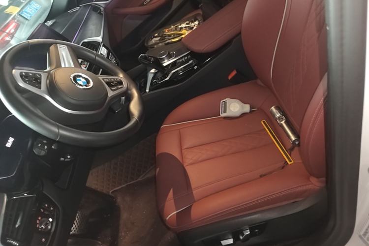 Used BMW 5 Series 2022 530Li xDrive M Sport Package Left Front Seat