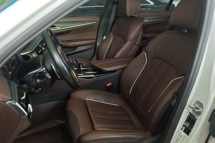 Used BMW 5 Series 2022 Revised Version 3 530Li Luxury Edition M Sport Package Left Front Seat