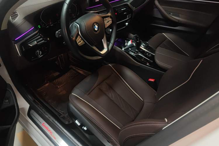 Used BMW 5 Series 2022 Second Facelift 525Li Luxury Package Left Front Seat