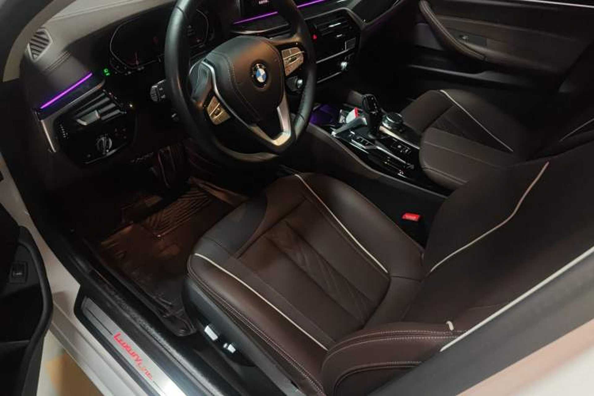Used BMW 5 Series 2022 Second Facelift 525Li Luxury Package Left Front Seat