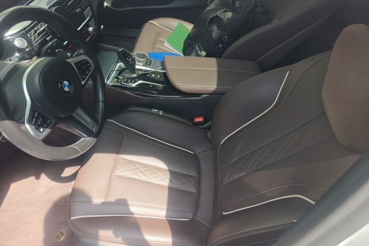 Used BMW 5 Series 2022 530Li xDrive M Sport Package Left Front Seat