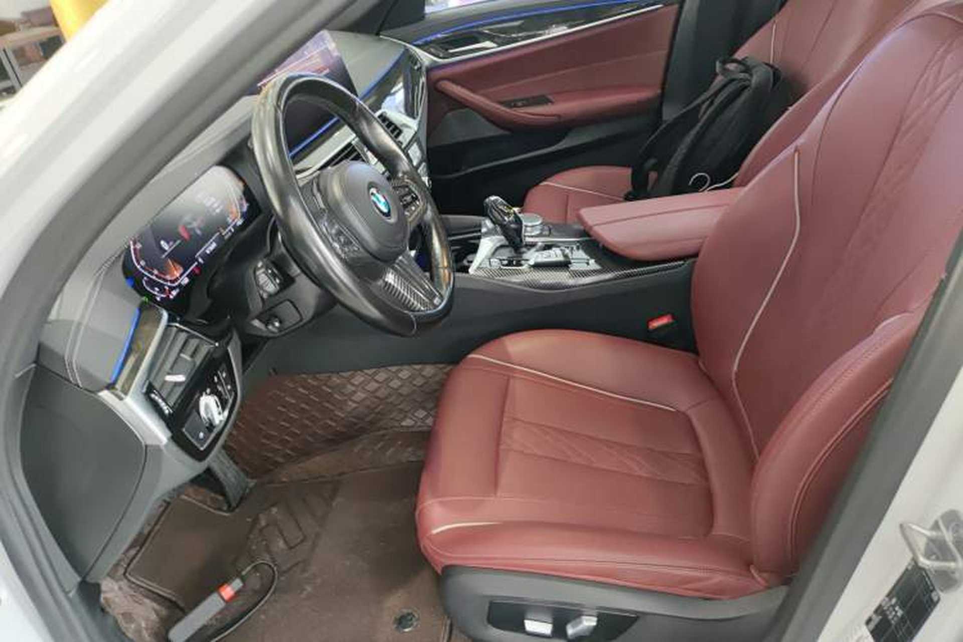 Used BMW 5 Series 2022 Restyled 525Li M Sport Package Left Front Seat