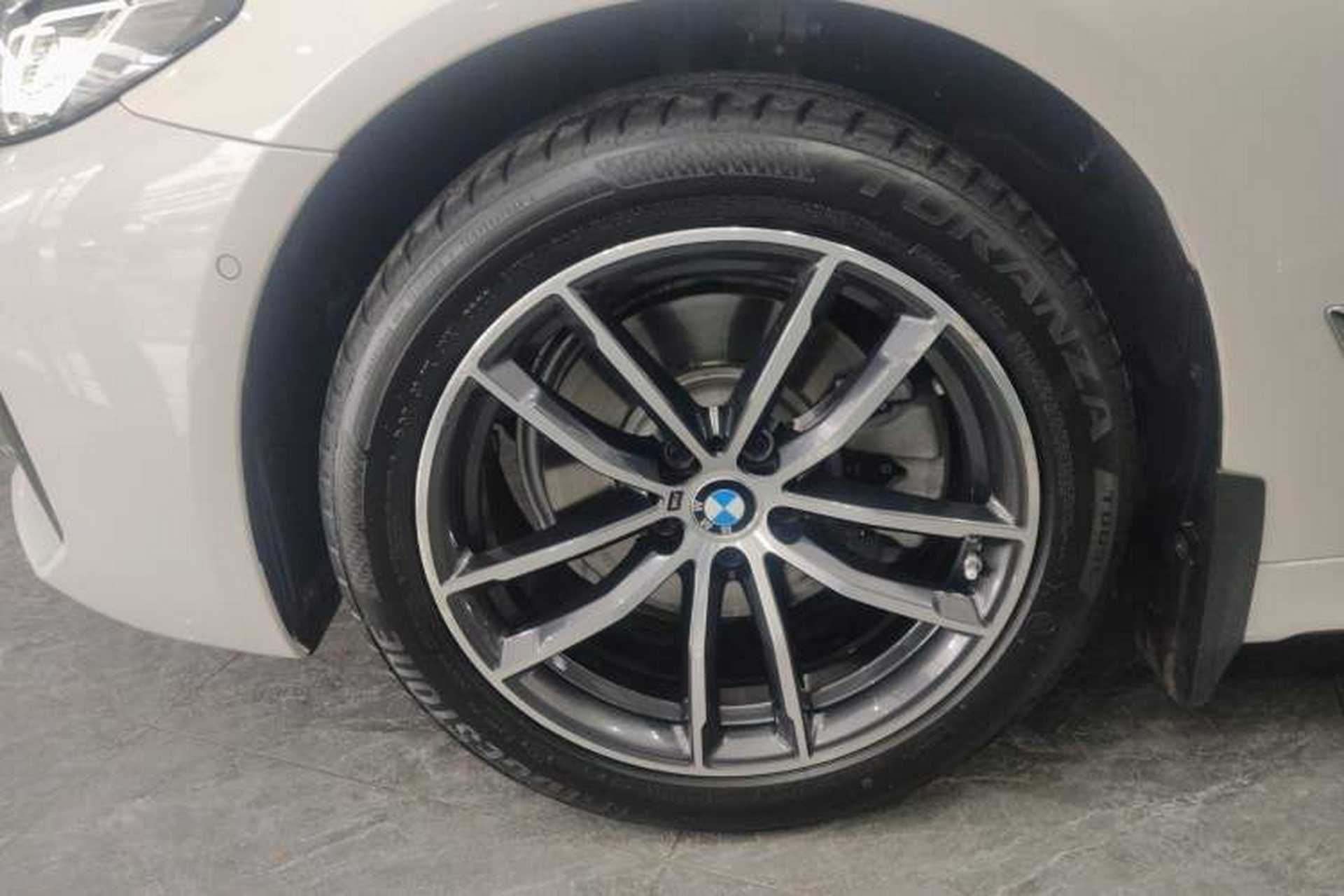 Used BMW 5 Series 2022 Restyled 525Li M Sport Package Left Front Wheel Hub