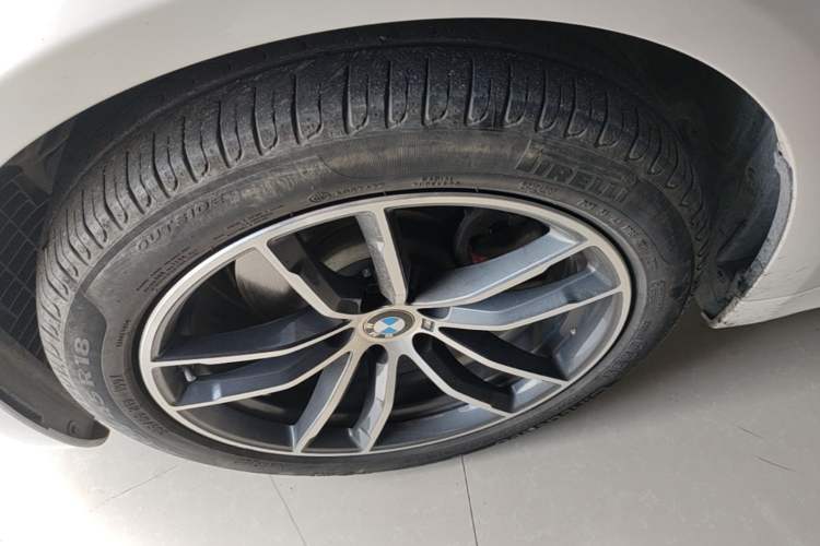 Used BMW 5 Series 2022 Restyled 525Li M Sport Package Left Front Wheel Hub