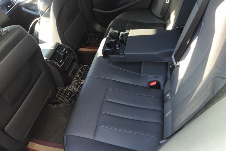Used BMW 5 Series 2022 Second Facelift 525i M Sport Package Left Rear Seat