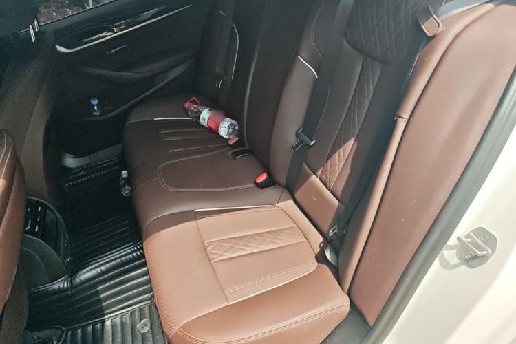 Used BMW 5 Series 2022 Second Facelift 525Li M Sport Package Left Rear Seat