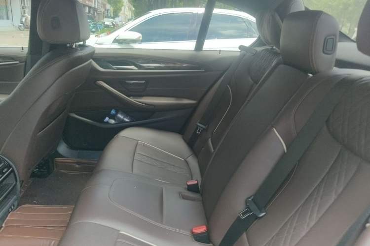 Used BMW 5 Series 2022 525Li M Sport Package Left Rear Seat