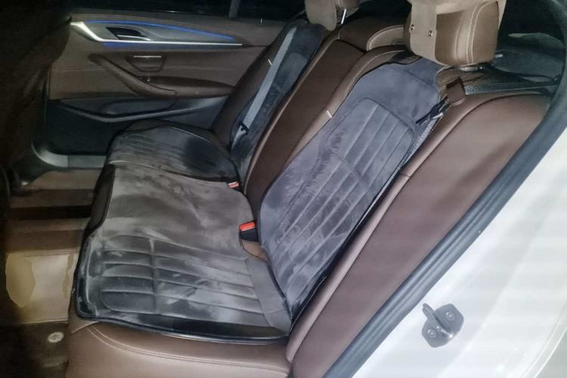 Used BMW 5 Series 2022 Second Facelift 530Li Leading Edition M Sport Package Left Rear Seat