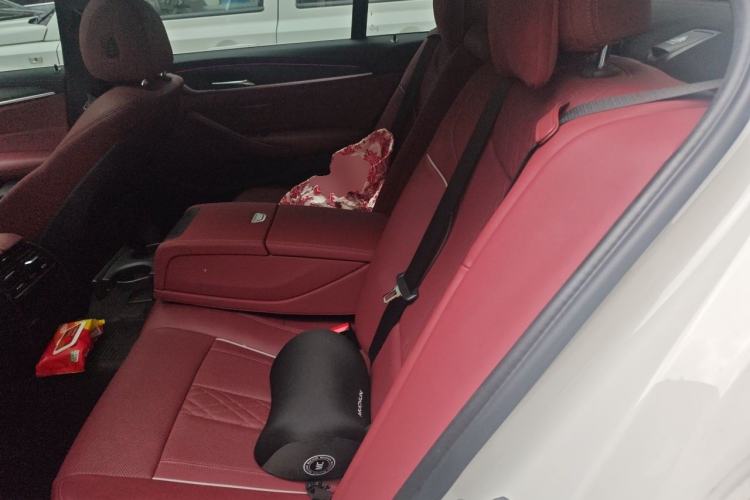Used BMW 5 Series 2022 530Li Leading Model M Sport Package Left Rear Seat
