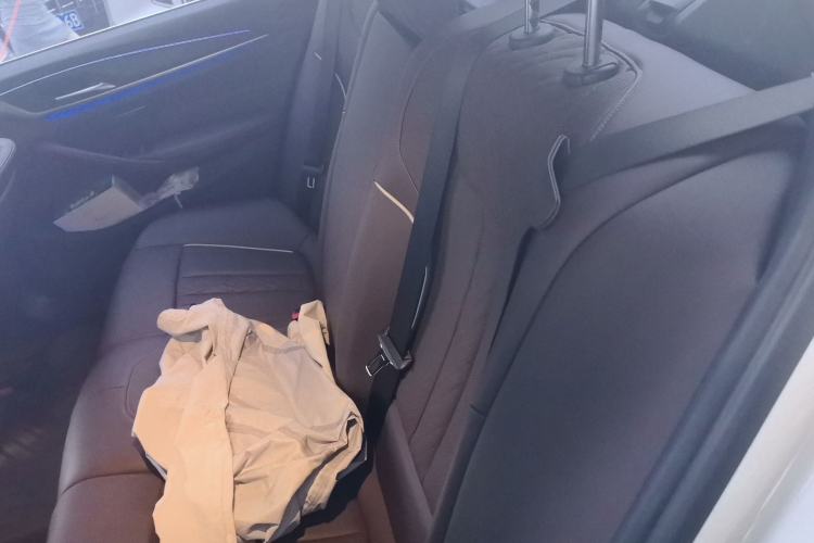 Used BMW 5 Series 2022 Restyled 530Li Leading Edition M Sport Package Left Rear Seat
