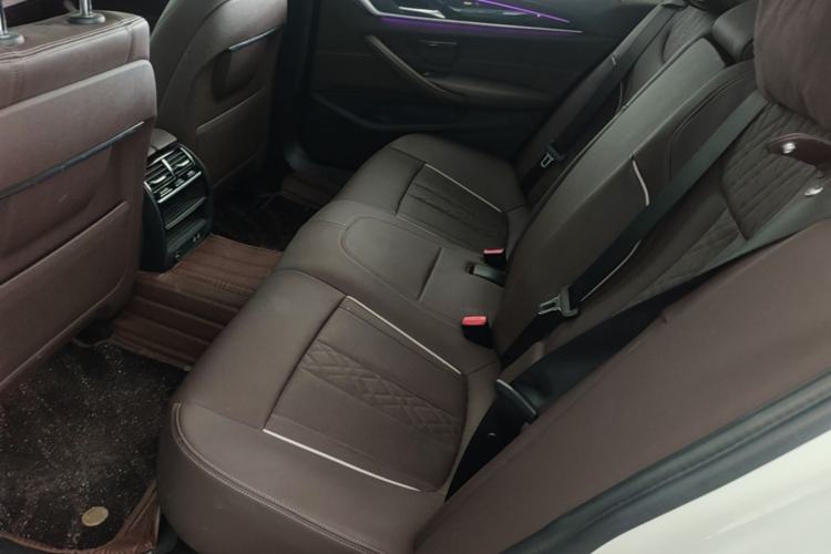 Used BMW 5 Series 2022 Restyled 525Li Luxury Package Left Rear Seat