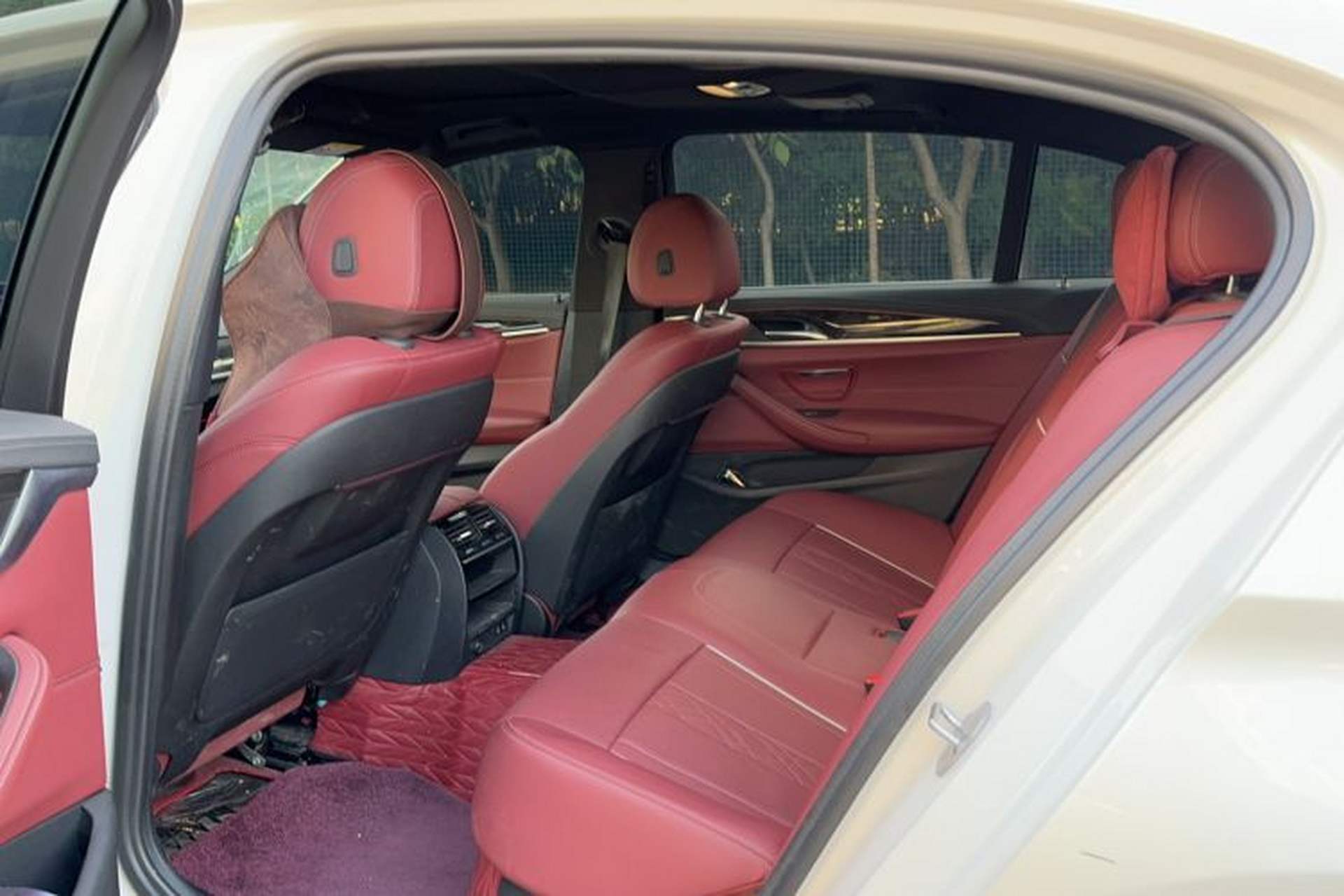 Used BMW 5 Series 2022 Restyled 525Li M Sport Package Left Rear Seat