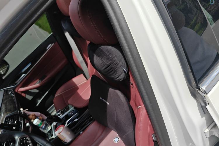 Used BMW 5 Series 2022 Restyled 525Li M Sport Package Left Rear Seat