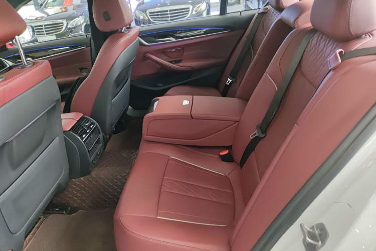 Used BMW 5 Series 2022 Restyled 525Li M Sport Package Left Rear Seat
