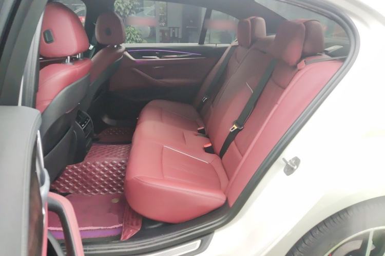 Used BMW 5 Series 2022 525Li M Sport Package Left Rear Seat