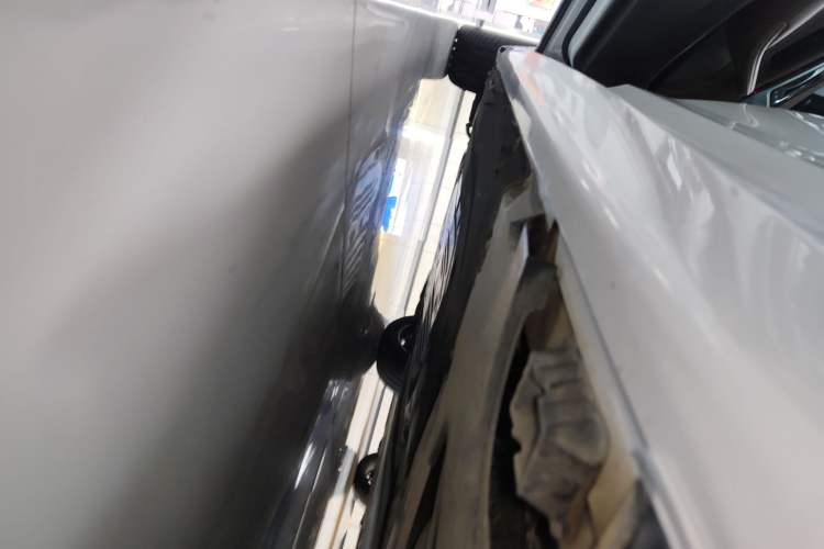 Used BMW 5 Series 2022 Second Facelift 525Li M Sport Package Left Side Sill