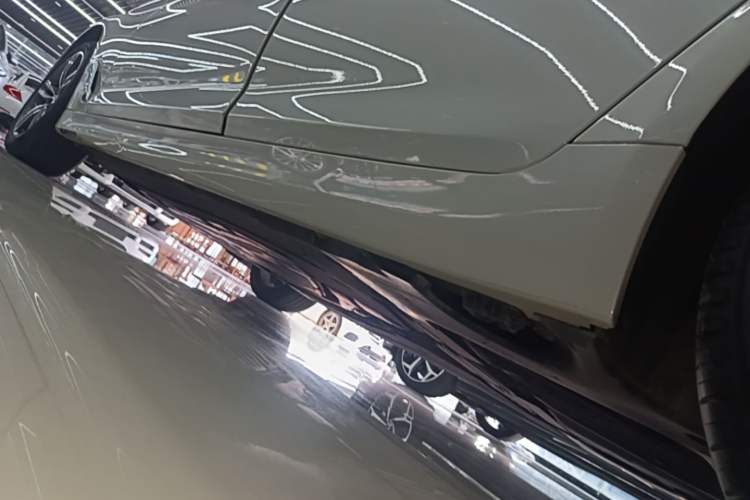 Used BMW 5 Series 2022 Updated 530Li Leading Edition Luxury Package Left Side Sill