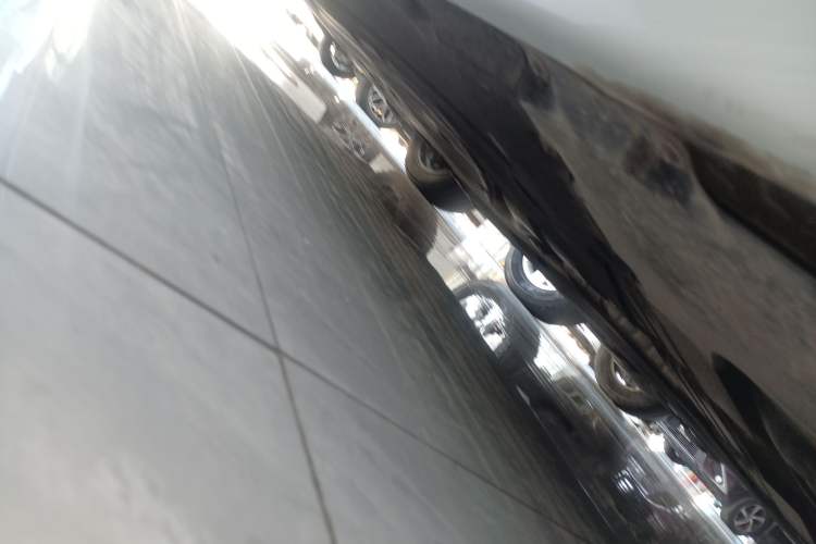 Used BMW 5 Series 2022 Second Facelift 525Li M Sport Package Left Side Sill