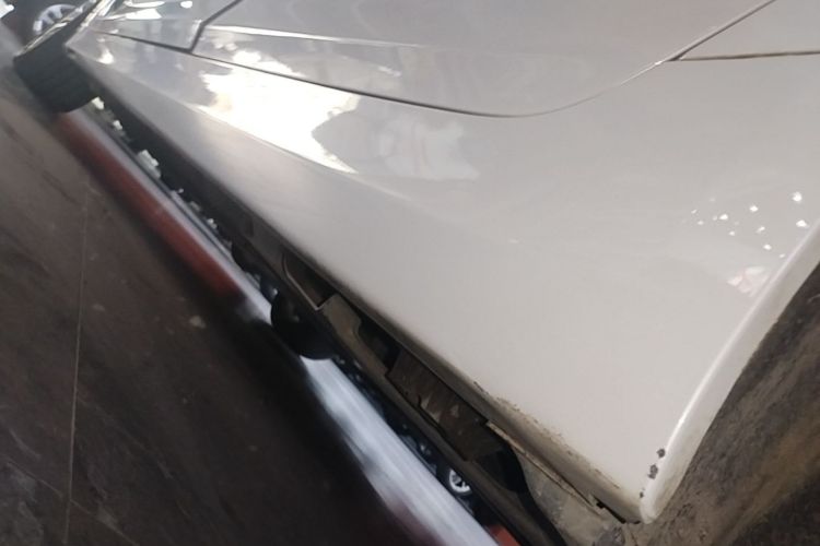 Used BMW 5 Series 2022 Restyled 525Li Luxury Package Left Side Sill
