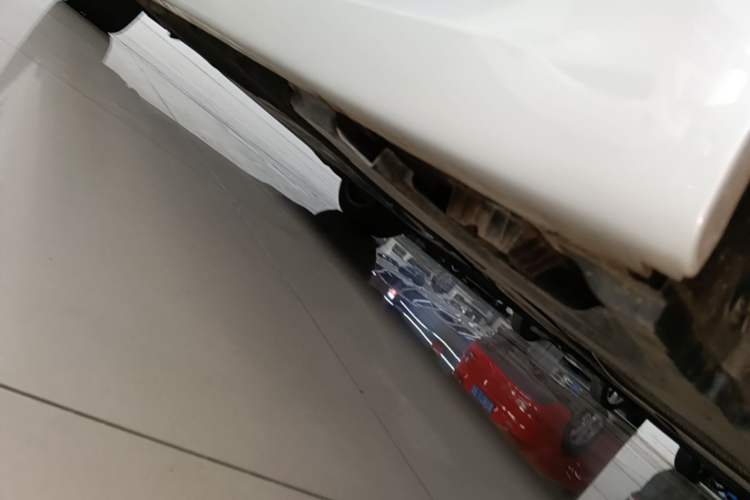 Used BMW 5 Series 2022 Second Facelift 530Li Leading Edition M Sport Package Left Side Sill